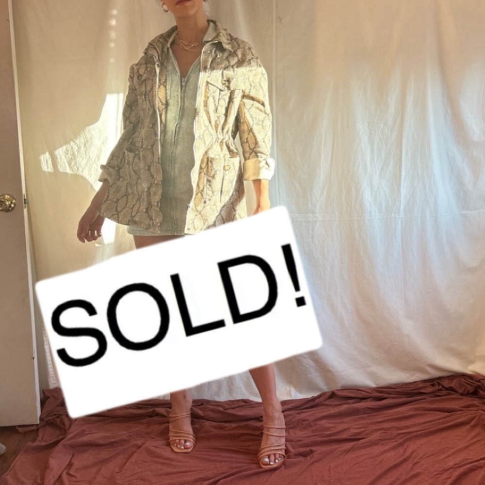 Snake print jacket for fall